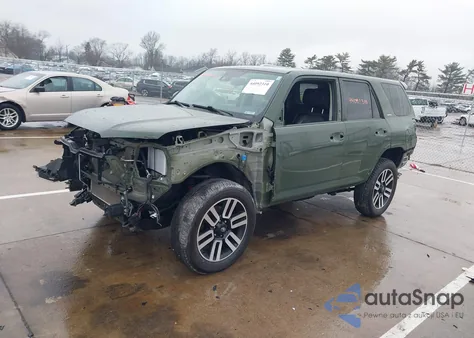 2022 Toyota 4Runner Limited из США, поврежденный, VIN JTEKU5JR9N6086366